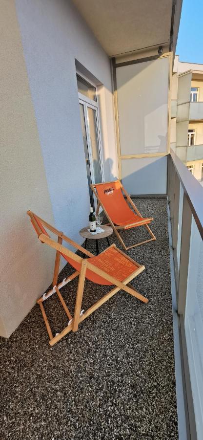 קרלובי וארי Moser Apartment Carlsbad מראה חיצוני תמונה