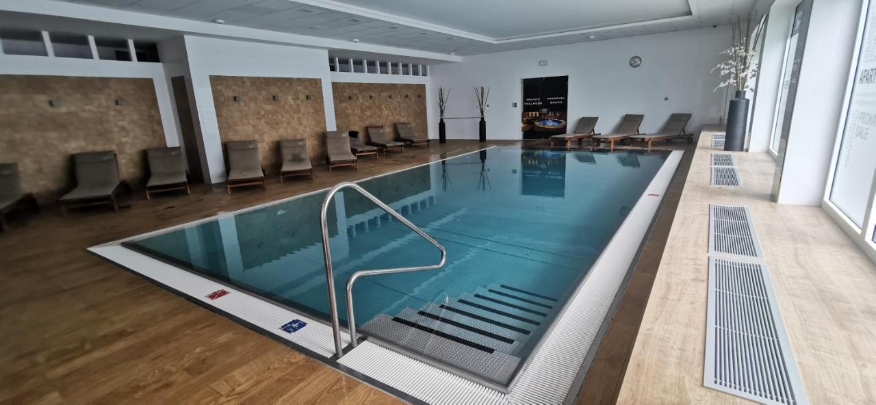 קרלובי וארי Moser Apartment Carlsbad מראה חיצוני תמונה