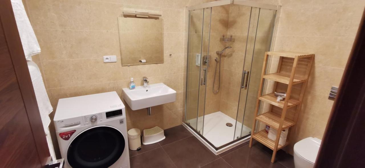 קרלובי וארי Moser Apartment Carlsbad מראה חיצוני תמונה